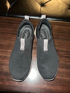 Ryka Black Knit Slip-On Sneakers with Light Pink Pull Tabs